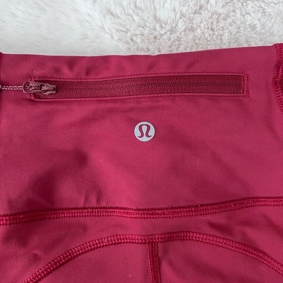 Womens Lululemon Dark Red Leggings with Mesh Cut-Outs Size 4 - Picture 3 of 15
